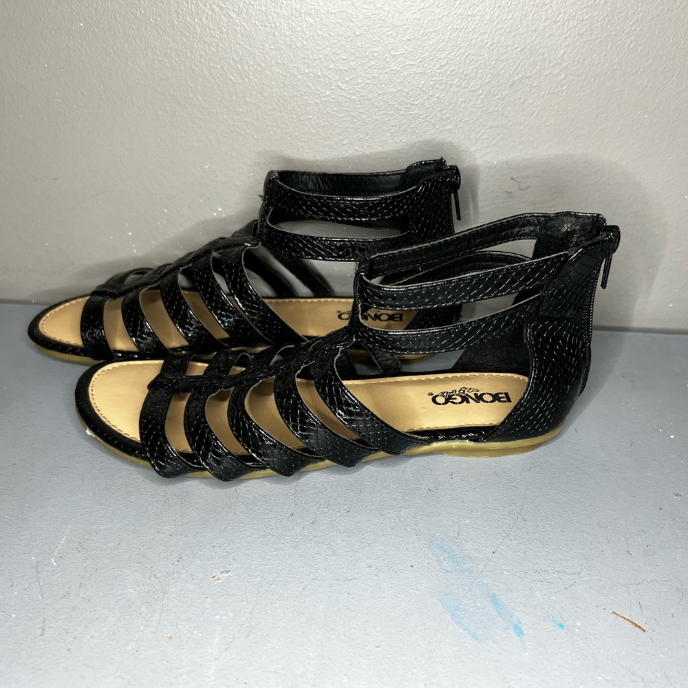 Sandals - Picture 5 of 6